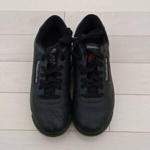 Reebok Women's Classic Princess Aerobics Low-Cut Sneakers Shoe, Black Size 7.5